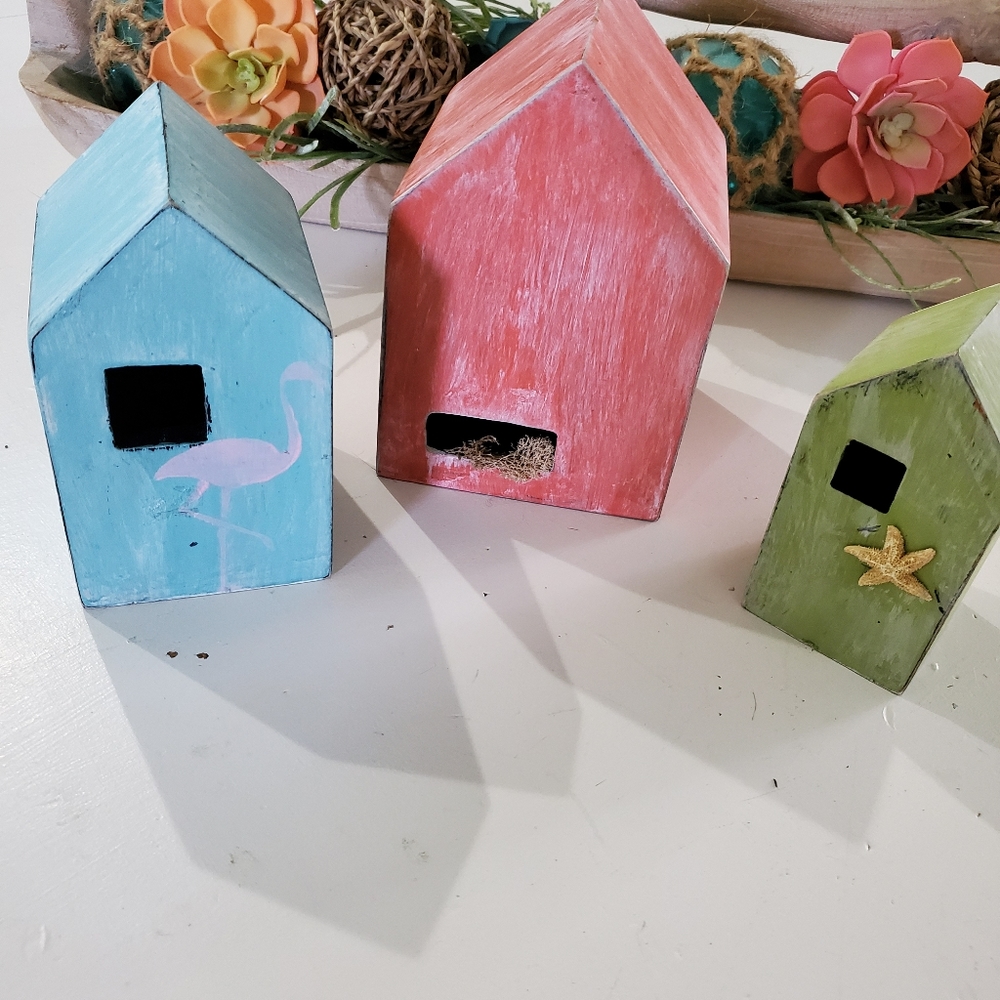 3 nesting wooden custom bird houses